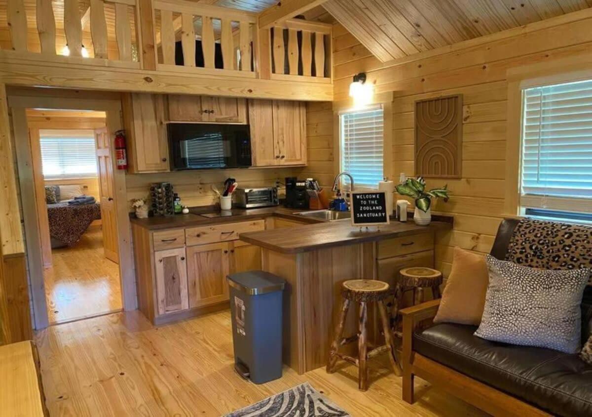 Serene 1Br Cabin Near Nc Z00 With Loft & Waterview Asheboro Exteriér fotografie