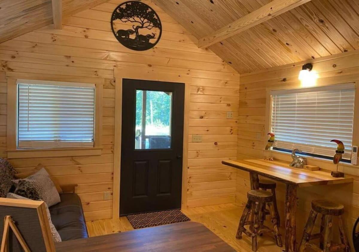 Serene 1Br Cabin Near Nc Z00 With Loft & Waterview Asheboro Exteriér fotografie